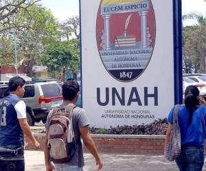 La UNAH anunció el pasado domingo la reprogramación de la periodo académico.