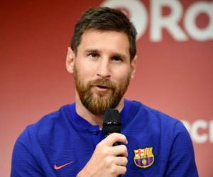 Lionel Andrés Messi, la máxima figura del FC Barcelona, estuvo en Japón durante la presentación del nuevo patrocinador del club. (Fotos: Agencias/AFP)