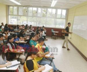 De acuerdo al Sinager, las universidades deberán mezclar la enseñanza virtual con la presencial y así evitar el retraso de los estudiantes que demandan asistir a las aulas de clases.