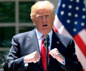 El presidente estadounidense, Donald Trump, dio plazo hasta el 12 de mayo a la Unión Europea, partidaria de mantener el pacto, para obtener concesiones de Irán.