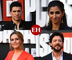 El famoso elenco desfiló por la alfombra roja en Madrid y brindó detalles de la nueva entrega. Álvaro Morte (El Profesor), Úrsula Corberó (Tokio) e Itziar Ituño (Inspectora Raquel Murillo) fueron algunos de los presentes. Foto AFP