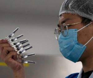 Desde la aparición de los primeros casos en Wuhan, China el tener una vacuna para el mundo es una de las prioridades de los médicos chinos.