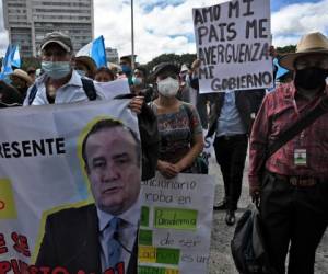 El proyecto presupuestario original desató indignación y rechazo en diferentes sectores, que reclamaron que no tomaba en cuenta la lucha contra la pobreza. Foto: AFP