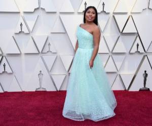 Yalitza Aparicio, la actriz mexicana de origen indígena, impresionó con un elegante vestido color menta en la alfombra roja de los premios Oscar 2019. (Fotos: AP)