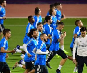 Los jugadores del Real Madrid participan en una sesión de entrenamiento dos días antes de las semifinales del partido de fútbol de la Copa Mundial de Clubes de la FIFA Real Madrid x Kashima Antlers en el estadio Abu Dhabi de la Universidad de Nueva York en la capital de los Emiratos, Abu Dhabi, el 17 de diciembre de 2018. / AFP / GIUSEPPE CACACE.