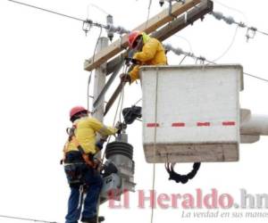 Se requieren inversiones en las líneas de transmisión también para reducir las pérdidas técnicas de energía.