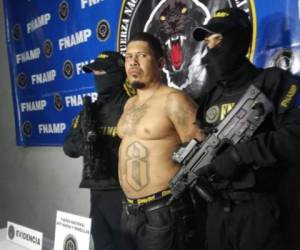 Supuestamente el detenido lidera la Pandilla 18 en el sector Planeta de La Lima.