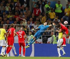 David Ospina durante una de sus tapadas en el Mundial de Rusia 2018. (Foto: AP)