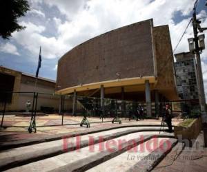 Desde el 24 de abril de 2020 no se celebra una sesión con el pleno de diputados presentes en la sede del Congreso Nacional. Foto: El Heraldo