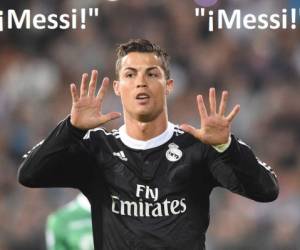 A Cristiano Ronaldo no le agradó para nada que le gritaran Messi. / AFP
