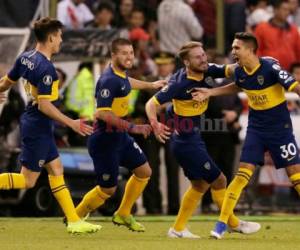 Boca Juniors llega motivado al choque histórico de Argentina. Foto: AP.