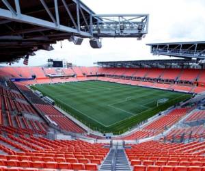 El estadio BBVA Compass estará a reventar el fin de semana en la segunda jornada por el grupo D donde Honduras se enfrente a Panamá y más temprano lo hará Qatar y Granada. Foto: Concacaf