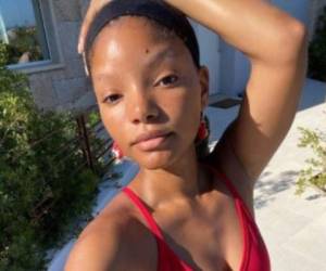 Halle Bailey fue duramente criticada tras ser elegida como la actriz que dará vida a la traviesa sirenita. Foto: Instagram