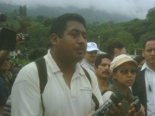 Gómez, un reportero de 35 años que había sido amenazado por denunciar casos de corrupción política, fue asesinado a balazos por dos sujetos el 21 de septiembre mientras salía de su casa en Yajalón.