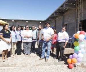 La inauguración del CDE se hizo con autoridades locales.