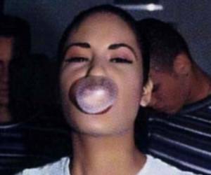 La cantante Selena Quintanilla es recordada por su familia y seguidores como una persona muy alegre y ocurrente. Foto: Instagram