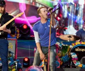 Jonny Buckland, guitarrista de Coldplay, reveló la razón de la insólita forma de anunciar su disco. Foto: RatingCero.