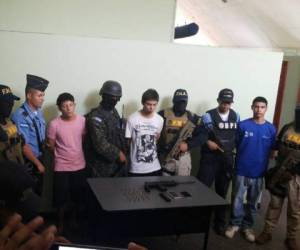 La captura fue realizada por agentes de la Policía Nacional, Fuerza Nacional Antiextorsión (FNA) y militares.