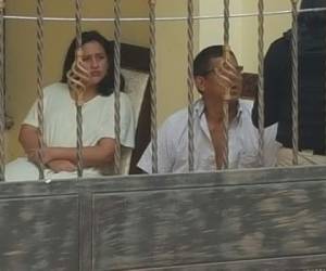 En Tegucigalpa se capturó al comisionado en retiro Jorge Barralaga y la asesora de la Secretaría de Seguridad Reyna Ayala (Foto: Cortesía Ministerio Público)