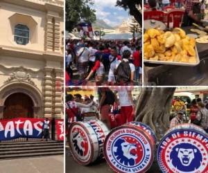 En caravana hacia el centro de la capital, la Ultra Fiel se reunió previo al ingreso al estadio Nacional de Tegucigalpa. Fotos: El Heraldo