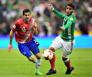 México venció 2-0 a Costa Rica jugando a medio gas en el estadio Azteca de la Ciudad de México. Foto: Agencia AFP.