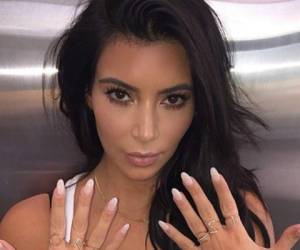 Kim Kardashian es considerada la reina del contour facial.