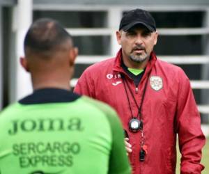 Tato García aseguró que el triunfo en la Liga Concacaf no le quita los pies sobre la tierra.