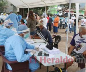 Las cifras de infectados en cada municipio dependen de las pruebas PCR que se realicen. Foto: El Heraldo