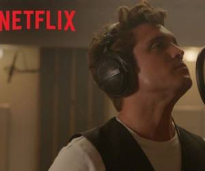 Netflix confirmó que el actor Diego Boneta continuará dando vida a Luis Miguel en la serie.
