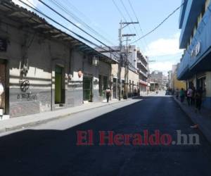 Según la Alcaldía Municipal, las fachadas exteriores de las edificaciones inventariadas o no, deberán pintarse uniformemente con los colores autorizados en la cartilla de la Gerencia del Centro Histórico y el IHAH.