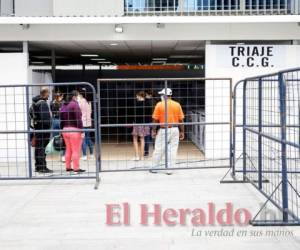 El triaje del Centro Cívico Gubernamental (CCG) espera recibir cerca de 2,000 pacientes a diario. Foto: Emilio Flores/El Heraldo