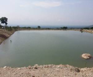Las dos cosechas de agua pueden almacenar 105 mil metros cúbicos traídos desde el caudal del río Ganso.