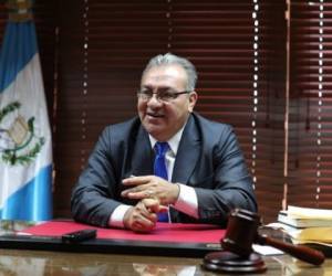 El vicepresidente Guillermo Castillo lamentó el fallecimiento de Mejía Orellana, al igual que el abogado colombiano y ex titular de la Comisión Internacional Contra la Impunidad en Guatemala (CICIG), Iván Velásquez. Foto cortesía: Prensa Libre.