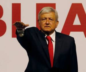 Andrés Manuel López Obrador, líder del movimiento izquierdista MORENA, lanzó esta idea durante un acto del partido Encuentro Social, una pequeña organización que también le eligió como su candidato a los comicios presidenciales del 1 de julio y que tiene gran influencia de iglesias evangélicas. Foto: AP