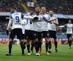 Los hombres de Luciano Spalletti podrían perder no obstante de nuevo el cuarto puesto, clasificatorio para la Liga de Campeones, si el Lazio derrota este domingo al Bolonia. Foto: AFP
