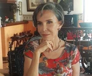 Florinda Meza dejó claro que extraña mucho a su Robert y que desearía celebrar otro cumpleaños junto a él. Foto: Twitter