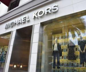 Michael Kors es una marca respetada en Estados Unidos y cuenta con muchos adeptos entre las celebridades, como Michelle Obama, Catherine Zeta-Jones o Nicole Kidman. Foto: AFP