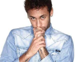 Neymar se ha convertido en un 'sex symbol' en redes sociales. (Foto: Instagram )