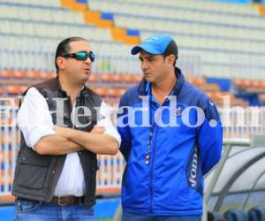 Pedro Atala llegó este viernes a presenciar el entrenamiento de Motagua y acompañó a Diego Vazquez en el penúltimo entrenamiento previo a la final (Foto: Ronal Aceituno / Deportes El Heraldo / Noticias de Honduras / El Heraldo Honduras)