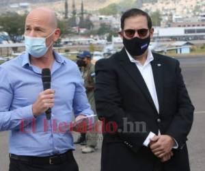 Asher Hoffman (encargado de negocios) y Lisandro Rosales (canciller de la República de Honduras). Foto Johny Magallanes| EL HERALDO