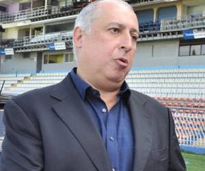 El presidente de Motagua, Eduardo Atala, en el Estadio Nacional.