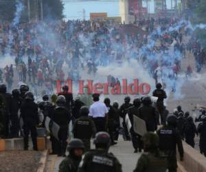 Los simpatizantes de la Alianza de Oposición protagonizaron una masiva marcha este sábado en la capital. (Foto: David Romero / EL HERALDO)