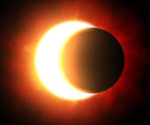 Los hondureños tendrán al menos 2 horas y 30 minutos para ver, desde el inicio hasta el final, el eclipse parcial de Sol. Foto: Shutterstock/ELHERALDO