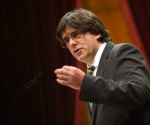 Carles Puigdemont, presidente catalán, mantuvo una nueva ronda negociadora junto a sus diputados en el parlamento este jueves