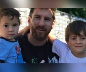 Messi tiene tres hijos con Antonela Roccuzzo: Mateo, Thiago y Ciro. | Foto: cortesía.