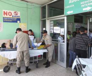 Alrededor de 300 pacientes se atienden a diario en la emergencia del Hospital Escuela Universitario.