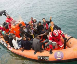 Según la OIM, hasta el 20 de diciembre del 2017 murieron o desaparecieron 3,116 personas en la travesía del Mediterráneo. Foto: Agencia AFP