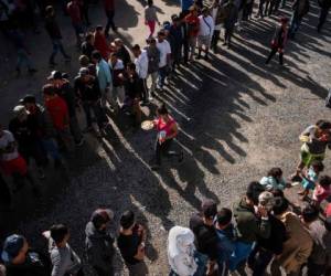 La caravana migrante recorrió más de 4,000 km durante más de un mes desde San Pedro Sula, Honduras, con el objetivo de llegar a Estados Unidos, donde buscan pedir asilo y construir una vida lejos de la pobreza y violencia de Centroamérica.