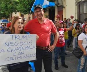 Cientos de universitarios bloquearon los ingresos al campus central de la Universidad de San Carlos de Guatemala. Foto: Cortesía Libre Noticias