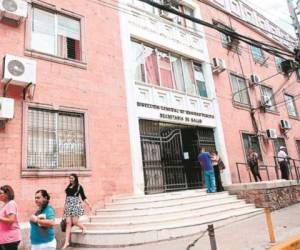 Entre los detenidos estaban funcionarios y exfuncionarios de la Secretaría de Salud. Foto: EL HERALDO